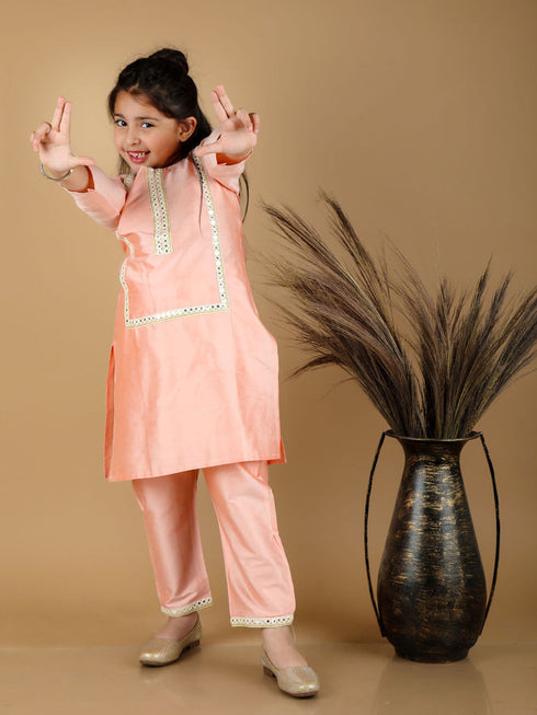 Girl's' Pink Viscose Kurta Pant Set